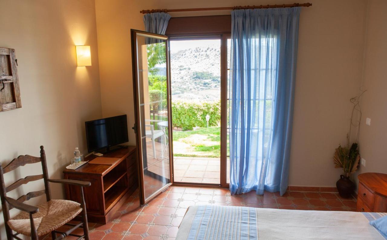 Hotel Cortijo De Salia Alcaucín Exteriér fotografie